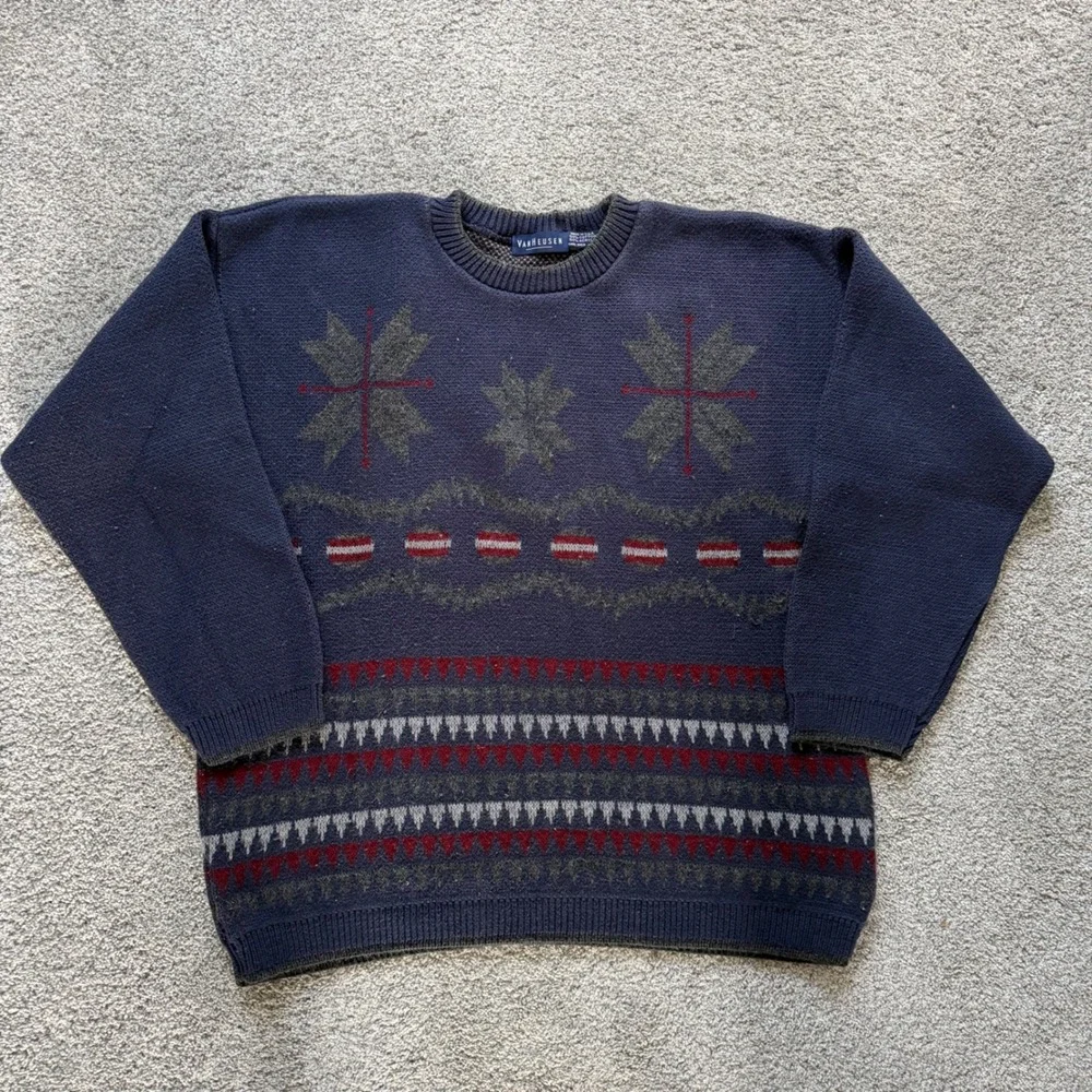 Van Heusen Vintage Mens Medium Fair Isle Knit Sweater Navy Blue Made in USA